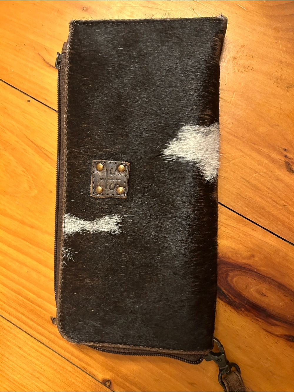 STS Ranchwear Black and White Haircalf Zip Wallet